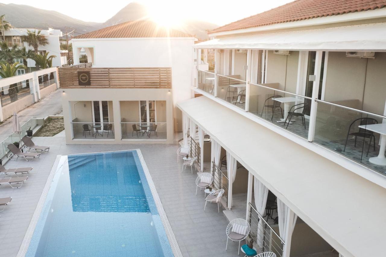 Adorno Di Zante Aparthotel Lithakia  Bagian luar foto